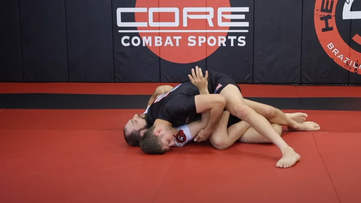 knee-cut-pass_1.jpg