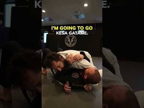 A move every white belt should know: Canto choke! #jiujitsu #jiujitsutips