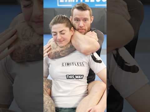 Super useful REAR NAKED CHOKE detail 👊 #brazilianjiujitsu #bjj #jiujitsu