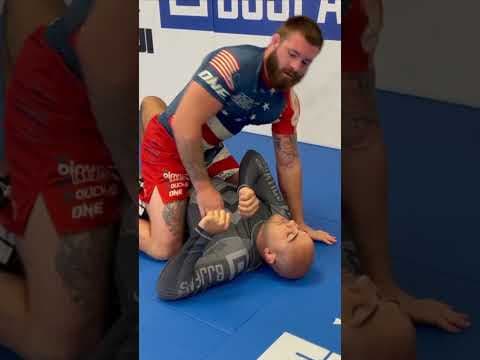 Great Options From Mount Position by Gordon Ryan