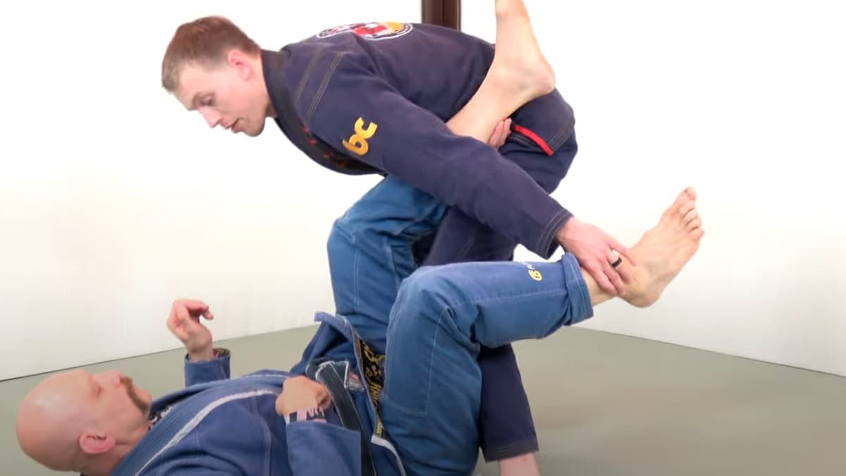 leg-drag-pass_1.jpg